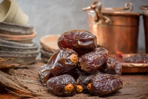 تصویر 5 از خرید و قیمت خرما پیارم بزرگ + فروش عمده